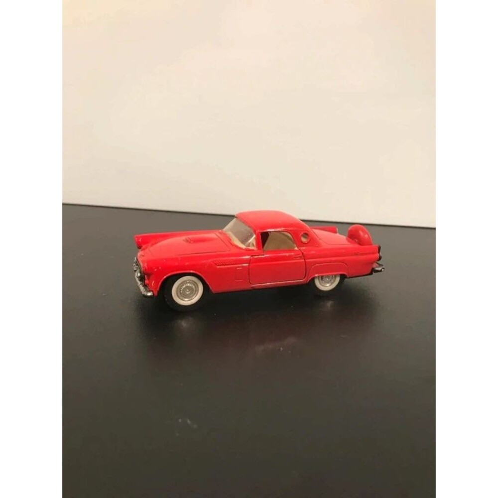 Majorette Die-cast 1956 Thunderbird